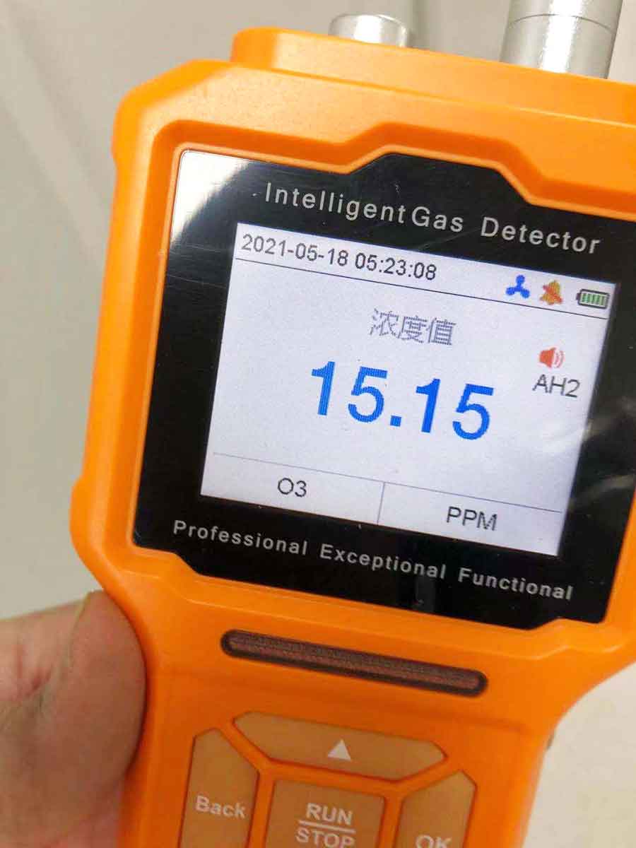 在洁净室环境中测试臭氧空气消毒效果:杀菌率与残留浓度评估 在洁净室环境中测试臭氧空气消毒效果:杀菌率与残留浓度评估